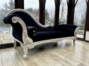 Black Velvet Hampshire Chaise Longue (large) in 